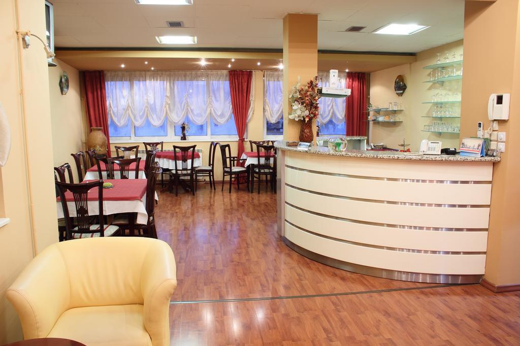 Garni Hotel Belvedere Lux Кралево Экстерьер фото